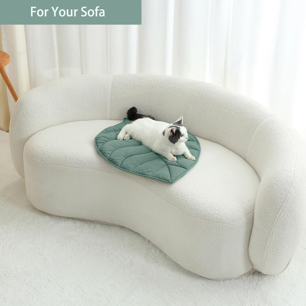 30 X 20 Inch Leaf Shaped Cotton Cat Bed Pad R165